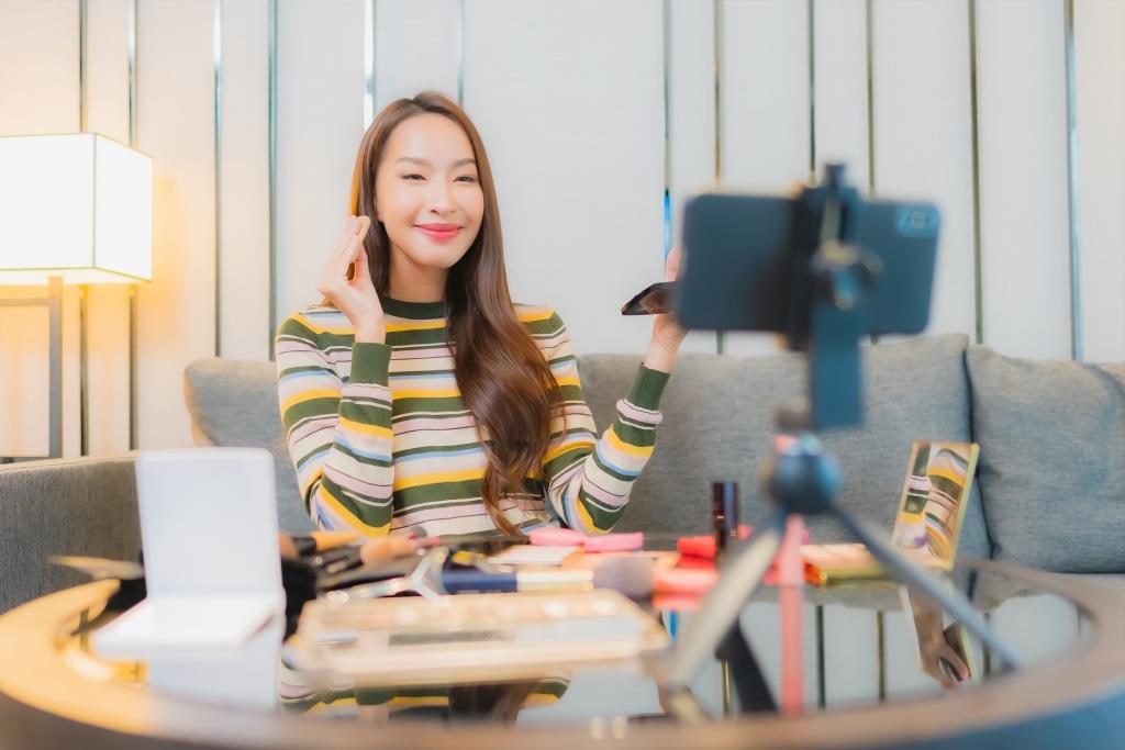 IdeasLabs ไม่เก็บค่า GP ช่วย Influencer ยุคเศรษฐกิจชะลอ