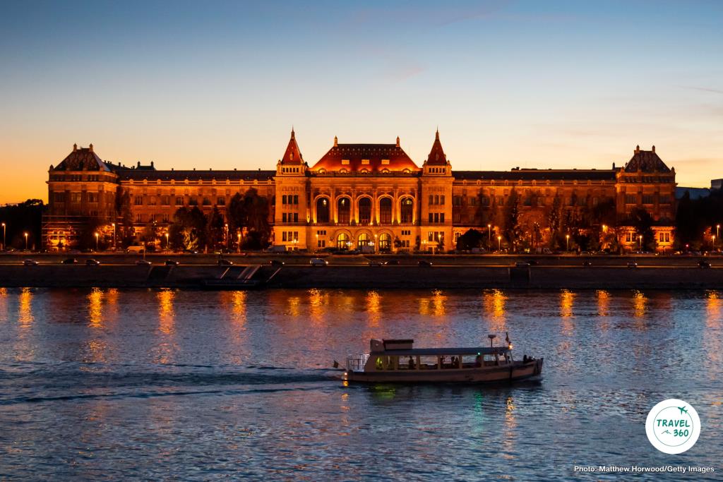  ทิวทัศน์ริมน้ำ Budapest University of Technology and Economics