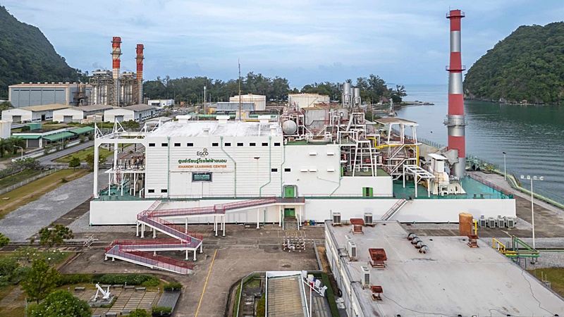 ศูนย์เรียนรู้โรงไฟฟ้าขนอม “โรงไฟฟ้าเรือลอยน้ำ…จากหน่วยผลิตพลังงาน สู่การเป็นมรดกอุตสาหกรรมแลนด์มาร์กสำคัญของชุมชน”