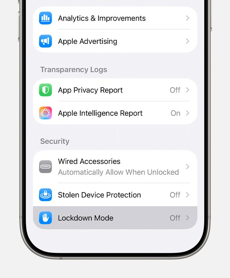 เปิดโหมดล็อกดาวน์บน iPhone หรือ iPad ได้ที่การตั้งค่า เลือกความเป็นส่วนตัวและความปลอดภัย จากนั้นแตะเมนูโหมดล็อกดาวน์