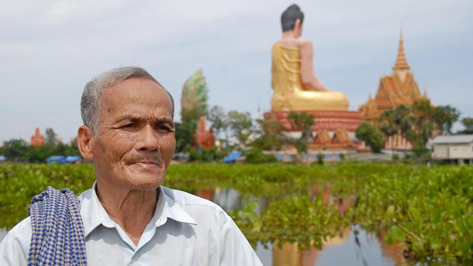 สิ้นพยานปากสำคัญ! หนึ่งใน 7 ผู้รอดชีวิตจากค่ายทรมานยุคเขมรแดง เสียชีวิตในวัย 85 ปี