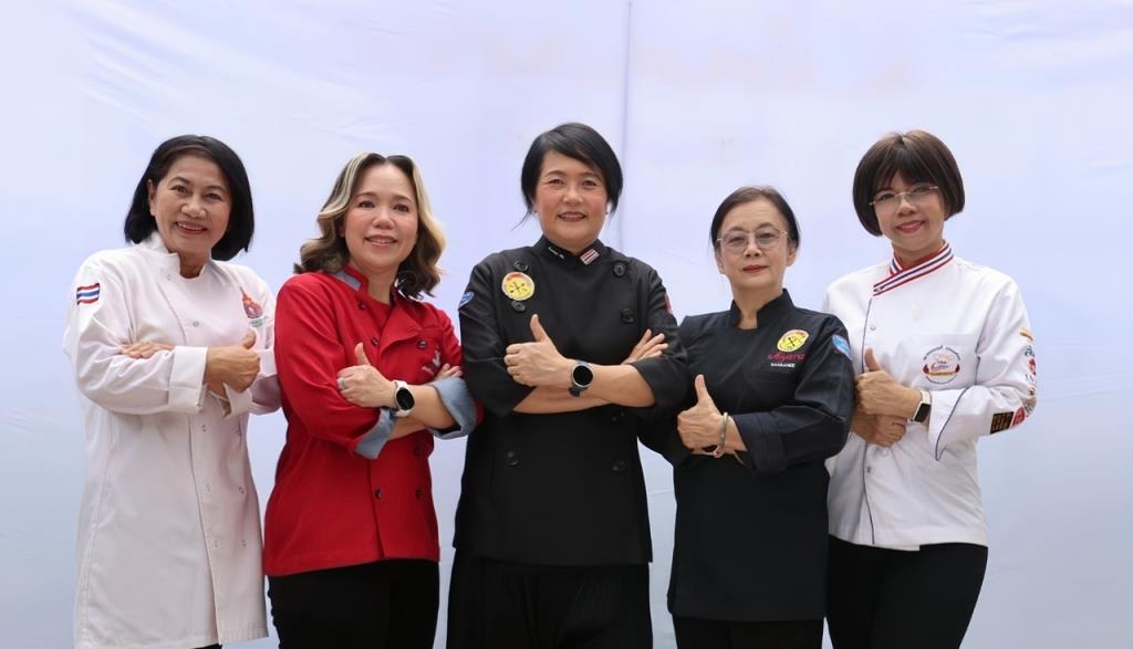 คณะอาจารย์สถาบัน Kin Academy 1. ผศ.ดร.ชญานิษฐ์ พราหมเภทย์ 2. อาจารย์นวรัตน์ โชตพิทักษ์กิจกุล 3. นางสาววนัสนันท์ กนกพัฒนางกูร 4. ผศ.ดร.ศันสนีย์ จะสุวรรณ์ 5. รศ.จริยา เดชกุญชร