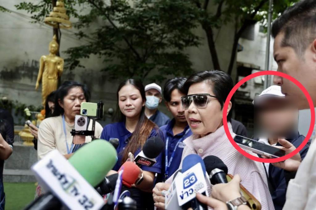 ตำรวจบุกรวบ “นายก้อง” ลูกน้อง “ป้าดา” อ่านหมายจับคดีบุกรุกที่ดินพระโขนง คุมตัวส่งศาลทันที