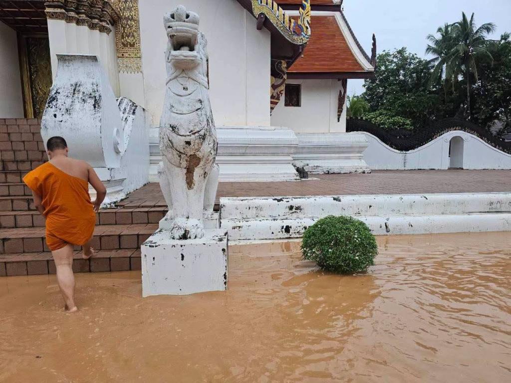 ภาพจากวัดภูมินทร์