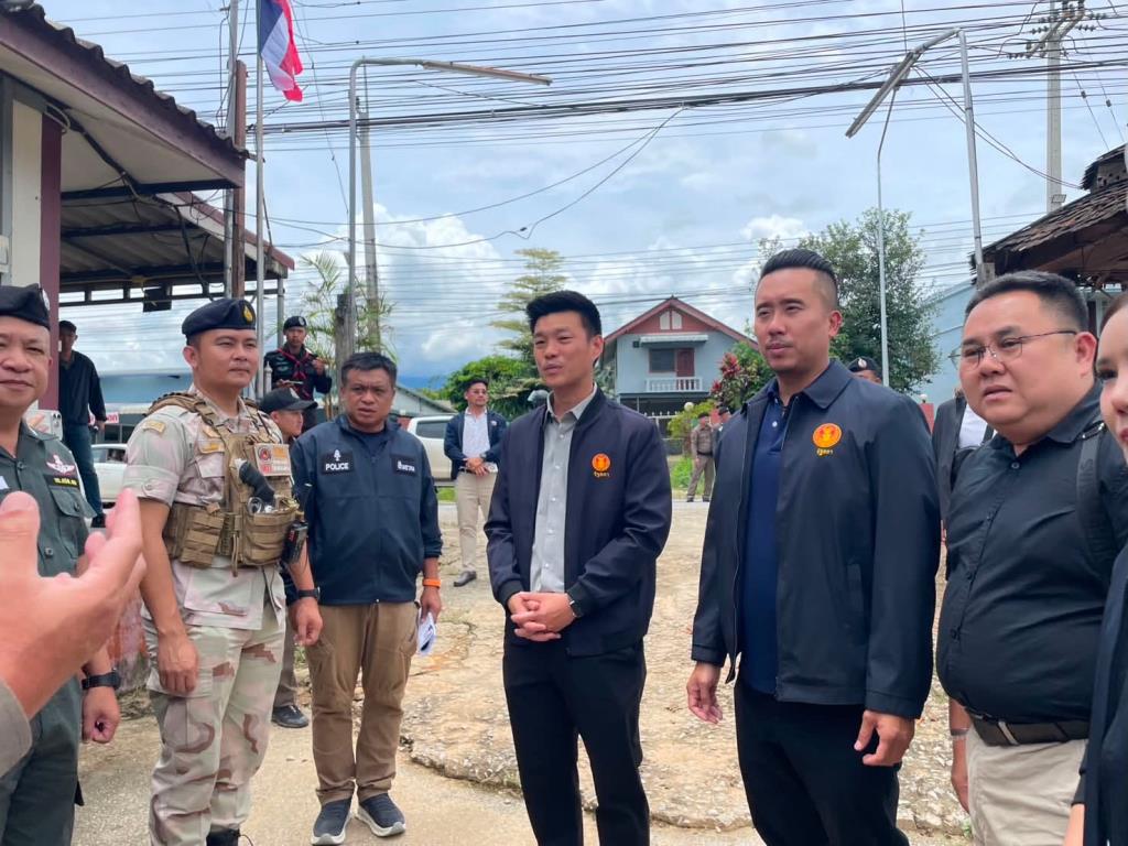 ปชน.ชงมาตรการสกัดยา 3 ช่วง หวังเพิ่มอำนาจจับ-อุดช่องโหว่ขนส่ง-หนุน จนท.เพิ่ม ป.ป.ส.ชี้ อิทธิพล “เล่าต๋า” ยังไม่ผิดปกติ