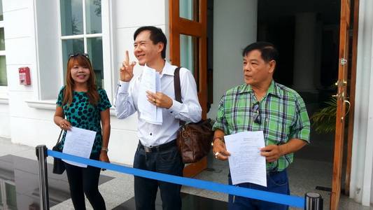 เกย์นที กับการเคลื่อนไหวในอดีต
