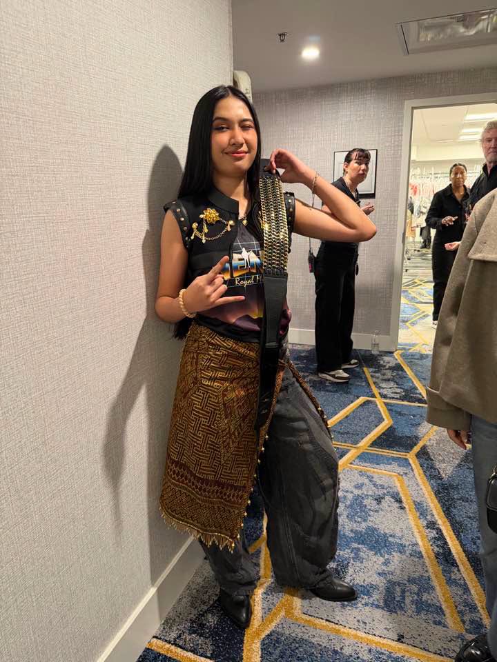 ภาพจากเฟซบุ๊ก Nene Royal