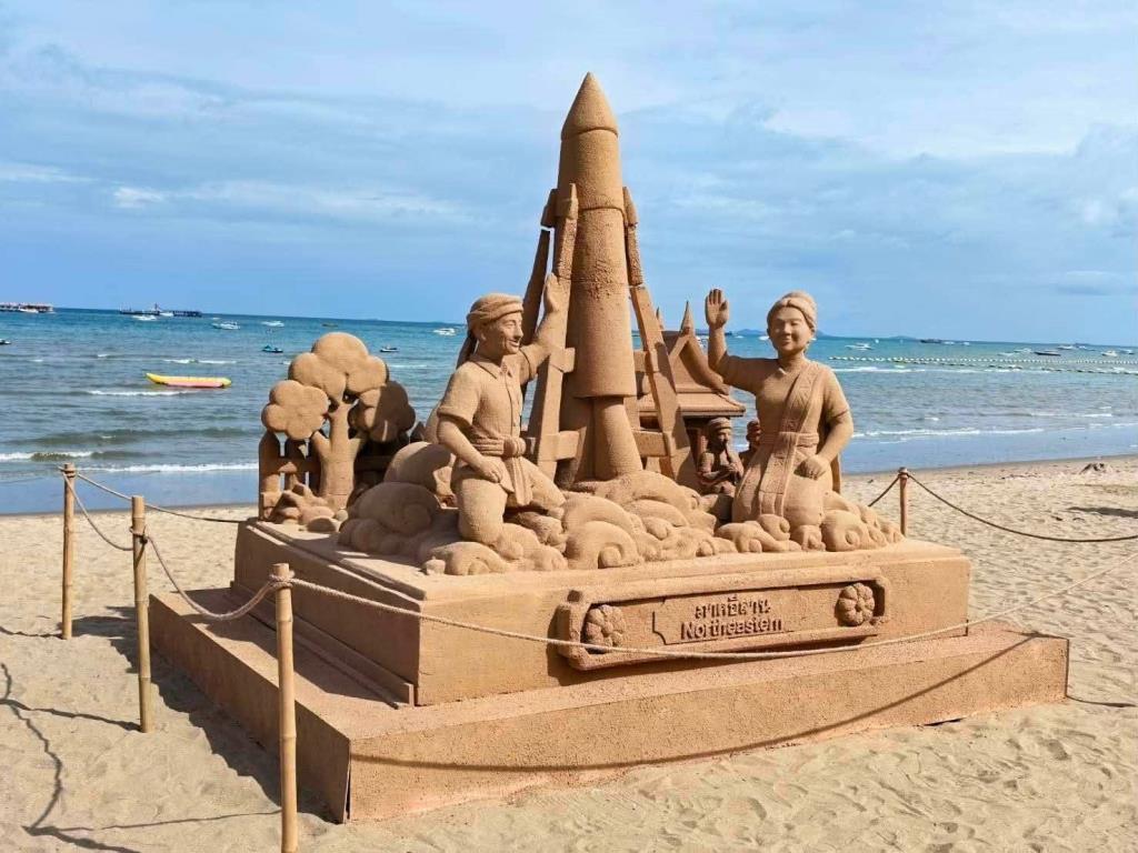 ชมฟรีงาน “Pattaya Sand & Art Festival 2026” วันที่ 27 – 31 ส.ค. 69 (ภาพ : เพจ สายตรงพี่เบียร์ พัทยา) 