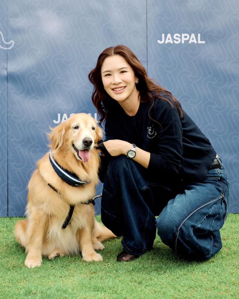 เบสท์ - ณิชชารีย์ กิจวิริยะธนโชติ ควงคู่พาพร้อมน้องอูนิ