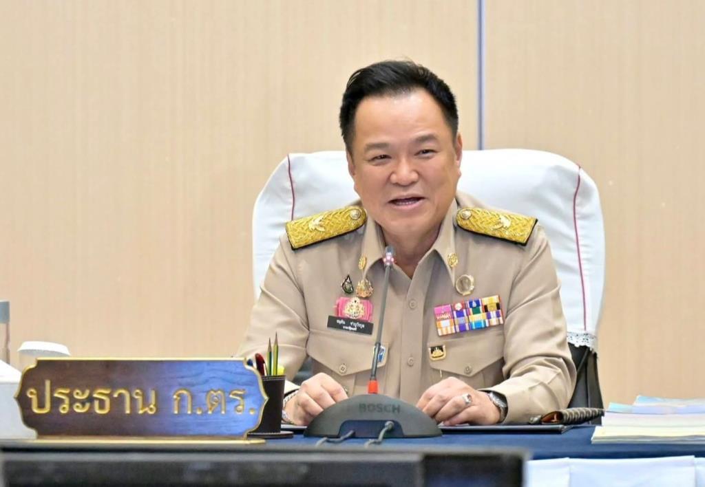เปิดโผนายพล ปี 69 "อนุทิน" นัด ก.ตร.เคาะ 28 ส.ค. หลังบอร์ดกลั่นกรองถกเดือด 19 ชม.
