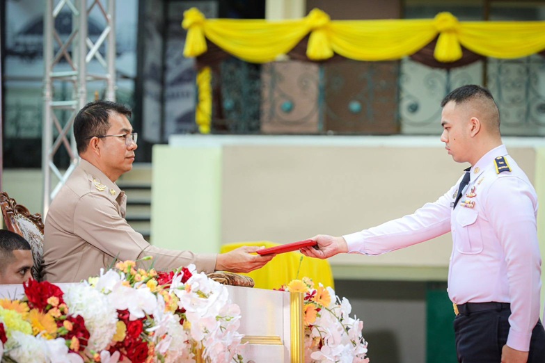 โรงเรียนวิศวกรรมรถไฟ ไหว้ครู–ประดับเข็มนักเรียน เดินหน้าผลิตบุคลากรระบบราง