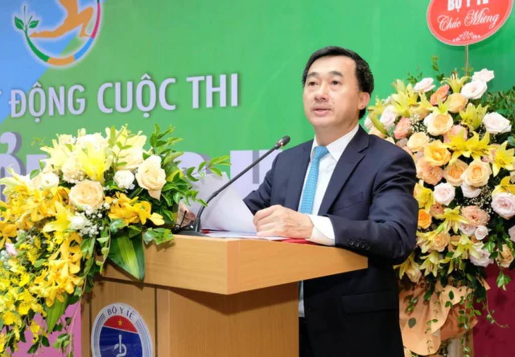เจิ่น วัน ทวน รัฐมนตรีช่วยกระทรวงสาธารณสุข.