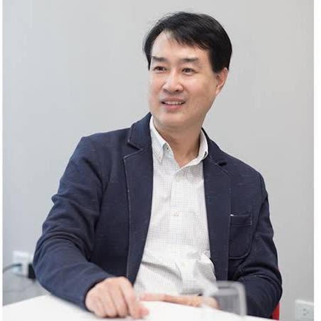  ระหว่างที่ไทยกำลัง “ทบทวน” แต่โลกไม่ได้หยุดรอเรา