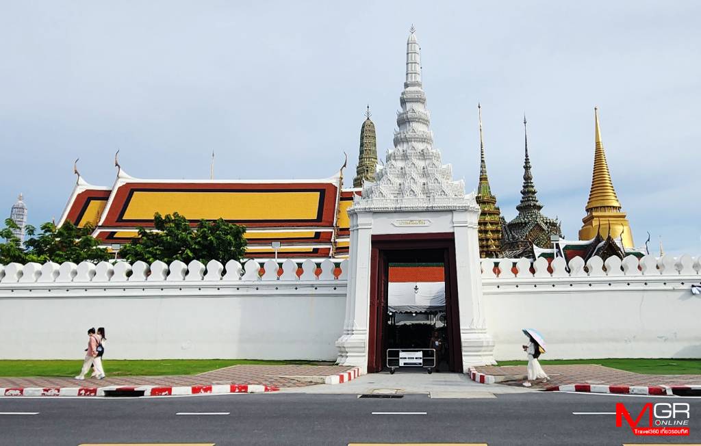 12 ประตูชั้นนอก ของวัดพระแก้ว มีชื่อเรียกที่คล้องจองกัน 