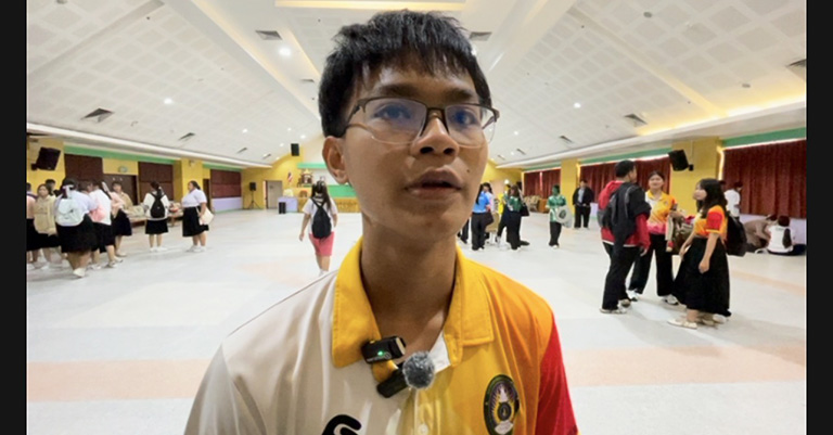 นักศึกษาเอกปฐมศึกษา มหาวิทยาลัยราชภัฏสุรินทร์ 