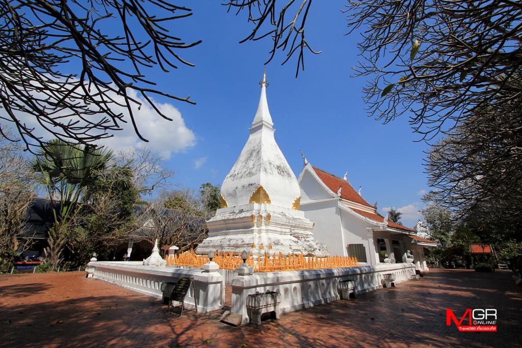 พระธาตุศรีสองรัก จ.เลย