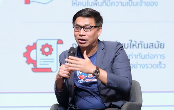 ผู้ช่วยศาสตราจารย์ ดร.พงษ์ศักดิ์ สุทธินนท์ หัวหน้าภาควิชาวิศวกรรมแหล่งน้ำ คณะวิศวกรรมศาสตร์ จุฬาลงกรณ์มหาวิทยาลัย 