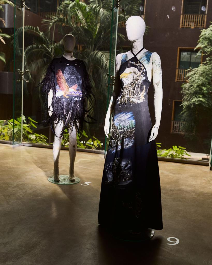 “ONE OF A KIND” ทั้ง 10 Key Look