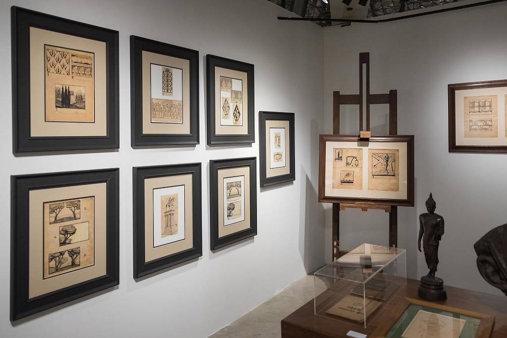 ผลงานสเก็ตซ์ และประติมากรรม ของ อ.ศิลป์ (ภาพ : Museum Pier)