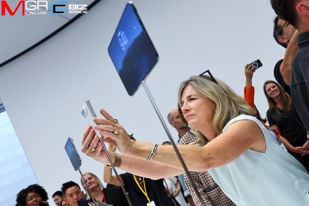 Apple เปิดตัว iPhone Duo ท่ามกลางเสียงที่มองว่าสมาร์ทโฟนจอพับไม่ใช่ของใหม่ในตลาด และฝั่ง Android มีขายมาหลายปีแล้ว
