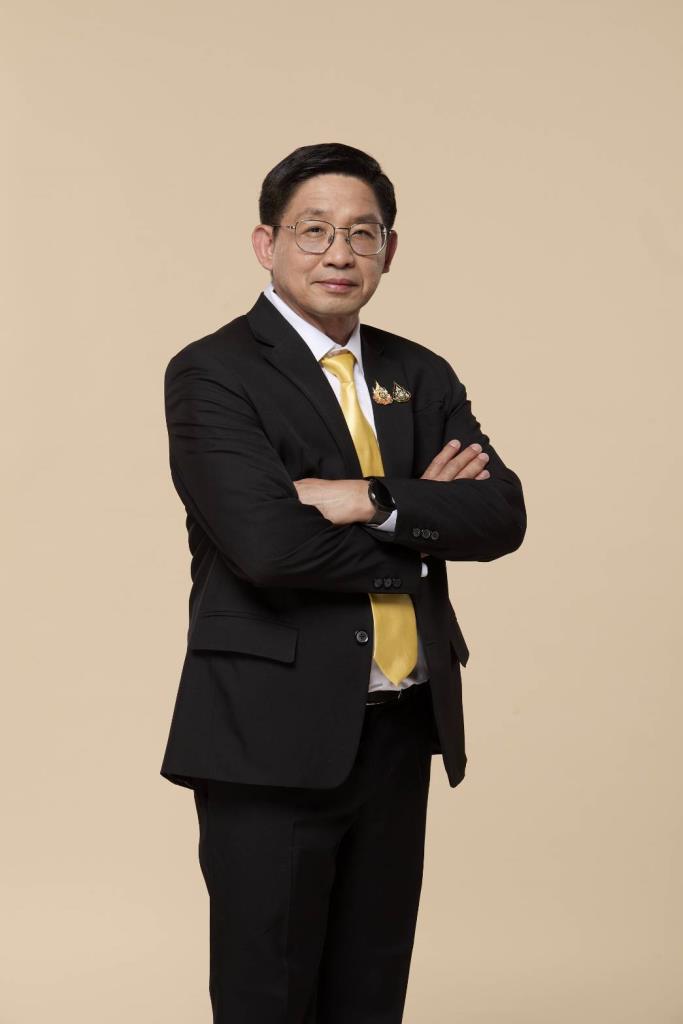 นายอุดม เหมาเพชร