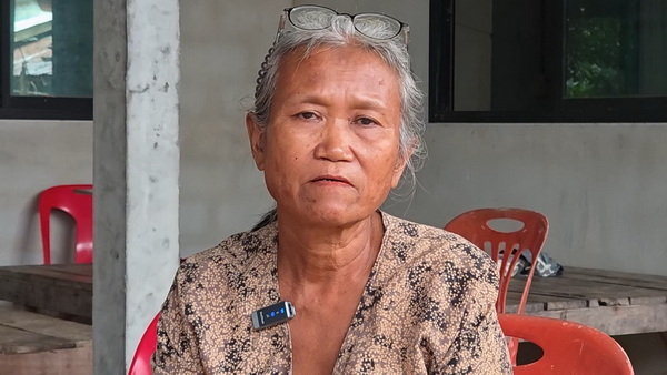 นางเสงี่ยม เกื้อกูล อายุ 58 ปี ยายของพลทหารฐิติกร 