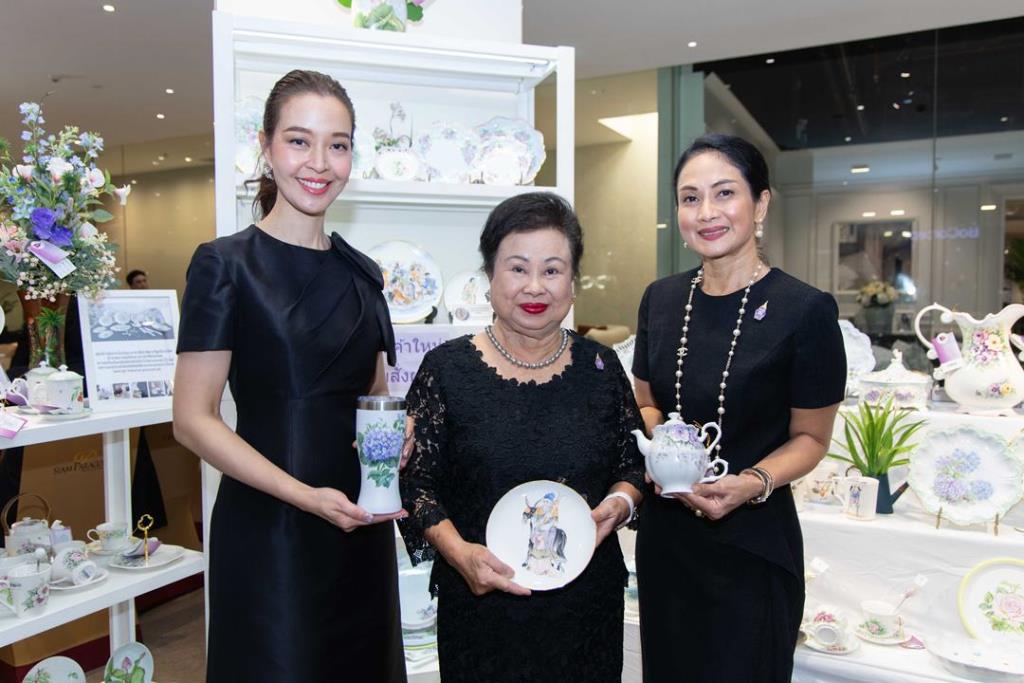 ม.ล. อรดิศ สนิทวงศ์, คุณหญิงขวัญตา เทวกุล ณ อยุธยา และ ม.ล. รดีเทพ เทวกุล