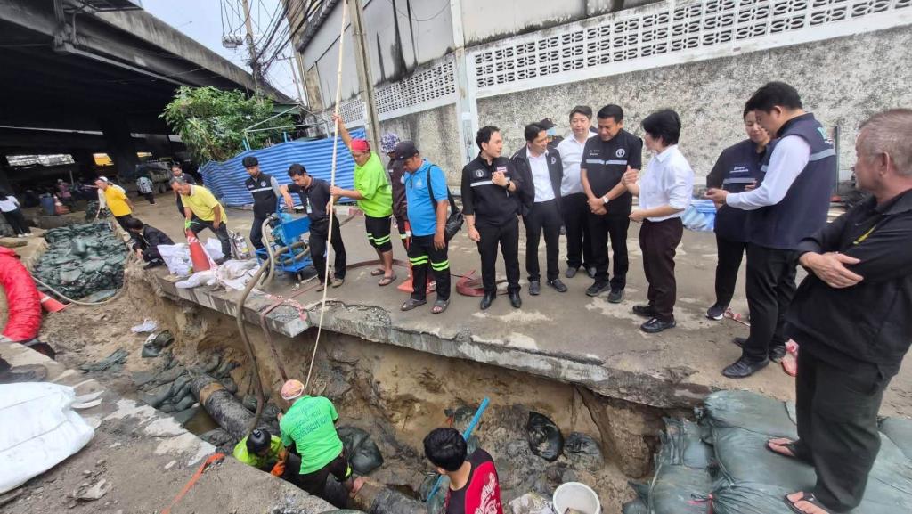 “ฐิติภัสร์” อัปเดตน้ำมันรั่วพระราม 3 พบโพรงใต้ดินลึกกว่า 5 เมตร เร่งใช้กล้องส่องหาต้นตอ ลั่นพบผู้กระทำผิดดำเนินคดีเด็ดขาด