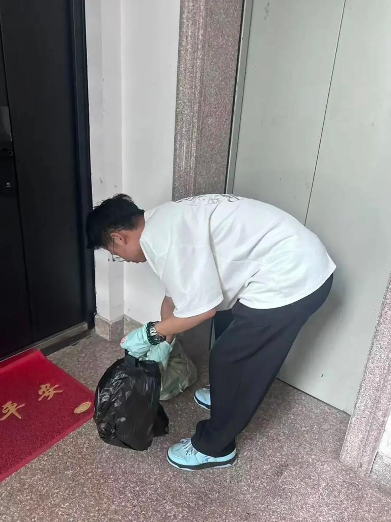 ผู้ให้บริการรายหนึ่งระบุว่า กุญแจสำคัญที่สุดที่ทำให้โมเดลธุรกิจนี้ประสบความสำเร็จและได้รับการยอมรับอย่างรวดเร็วคือราคาที่จับต้องได้ - ภาพ: QQ.com