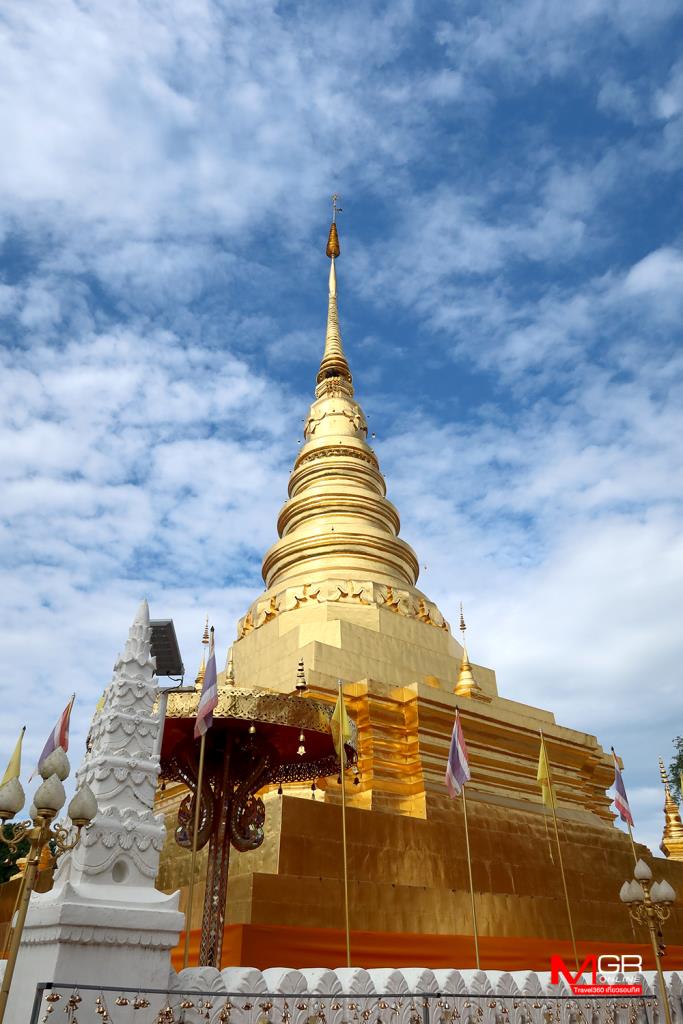 พระธาตุแช่แห้ง