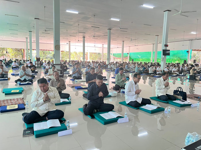 ผู้เข้าร่วมกิจกรรมกับศูนย์ปฏิบัติธรรม หลัก 38 ก่อนถูกสั่งปิด