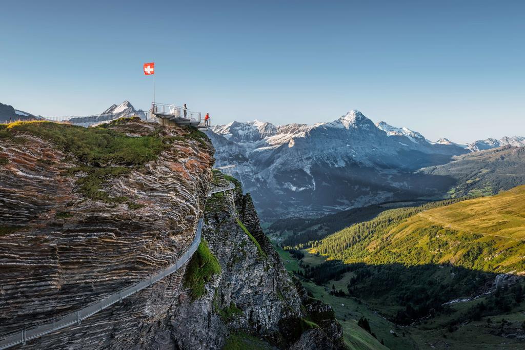 กรินเดิลวาลด์ (ภาพจาก www.jungfrau.ch)