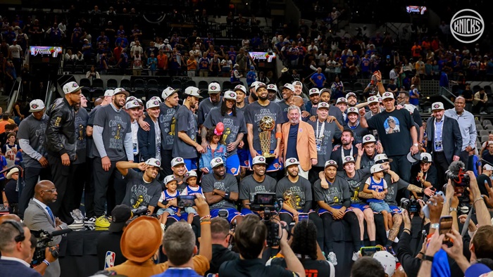 "นิกส์" ขอคิดดูก่อน เยี่ยม "โดนัลด์ ทรัมป์" ฉลองแชมป์ NBA