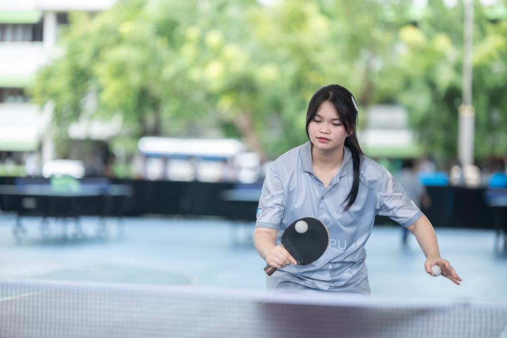 เด็กหญิงอรวรรณ ชุบรัมย์, น้องเมษา นักเรียนชั้นมัธยมศึกษาปีที่ 3 โรงเรียนเทศบาล 7 รถไฟสงเคราะห์ 
