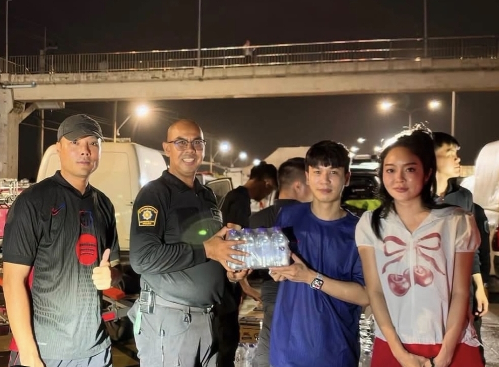 พีท-กันตพร หาญพาณิชย์ และแก้มบุ๋ม