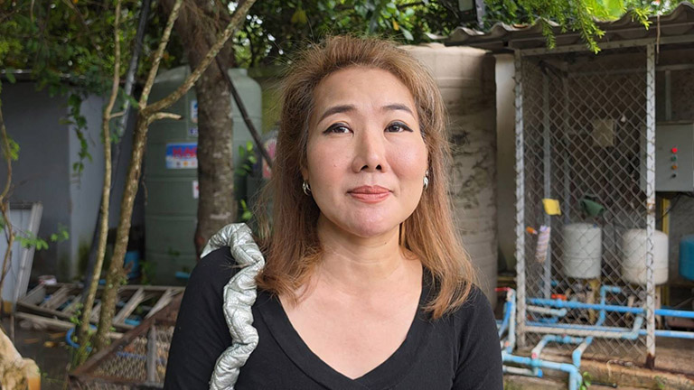  นางสาววิชัญญา ภัทรานวัช อายุ 47 ปี ภรรยาของพี่แดง