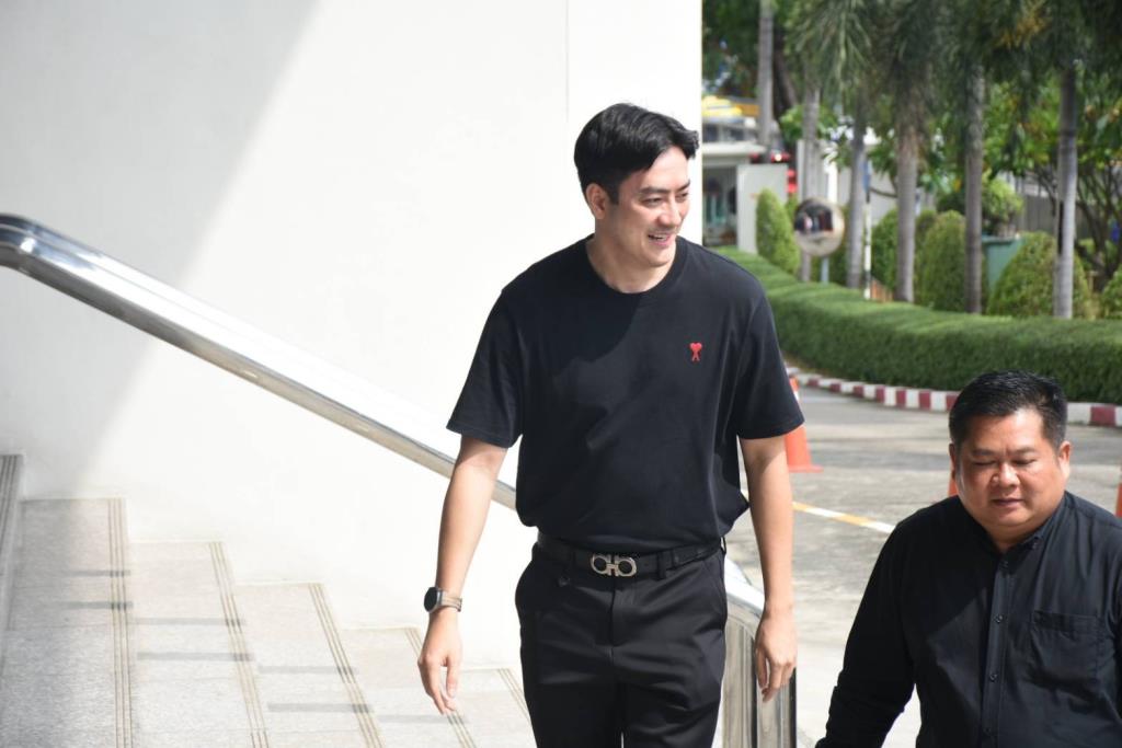 นายรัฐภูมิ โตคงทรัพย์ หรือฟิล์ม  อดีตดารานักร้องชื่อดัง
