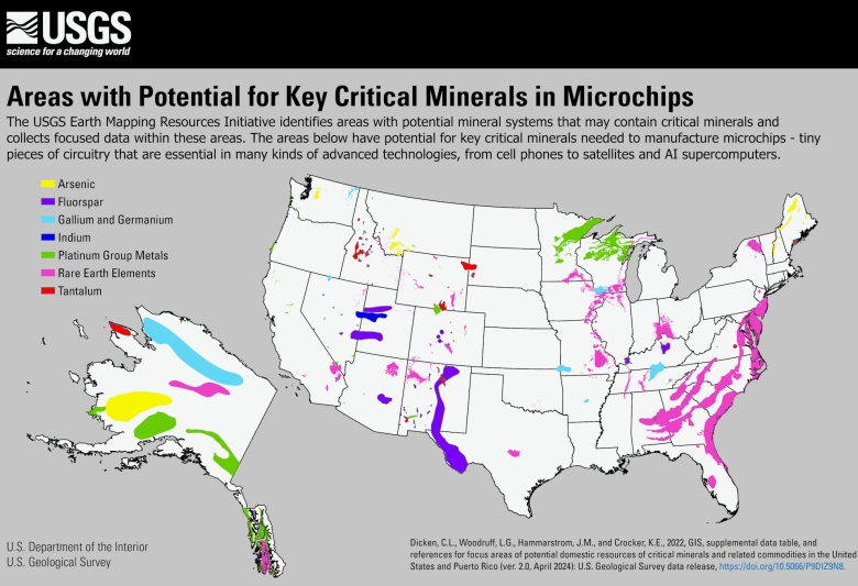 แผนที่ซึ่งจัดทำโดยสำนักงานสำรวจทางธรณีวิทยาสหรัฐฯ (U.S. Geological Survey หรือ USGS)  แสดงให้เห็นพื้นที่ในสหรัฐฯซึ่งเชื่อว่ามีสินแร่สำคัญต่างๆ ทั้งนี้พื้นที่สีชมพูคือบริเวณที่มีความเป็นไปได้ว่าจะมีสินแร่แรร์เอิร์ธ