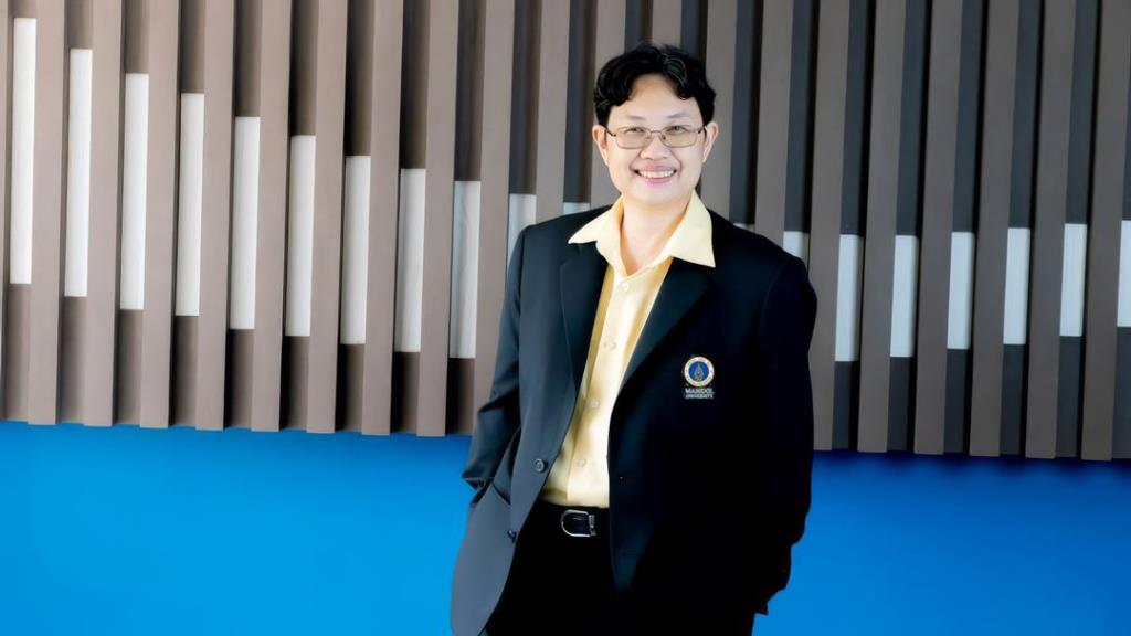 รศ.ดร.ม.ล. เสาวรส สวัสดิวัฒน์