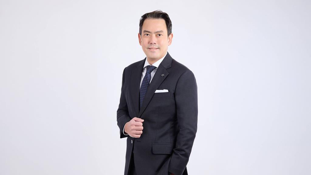 ธีร์ เพิ่มพงศ์พันธ์ ประธานกรรมการบริหารและซีอีโอ บริษัท มาสด้า เซลส์ (ประเทศไทย) จำกัด 