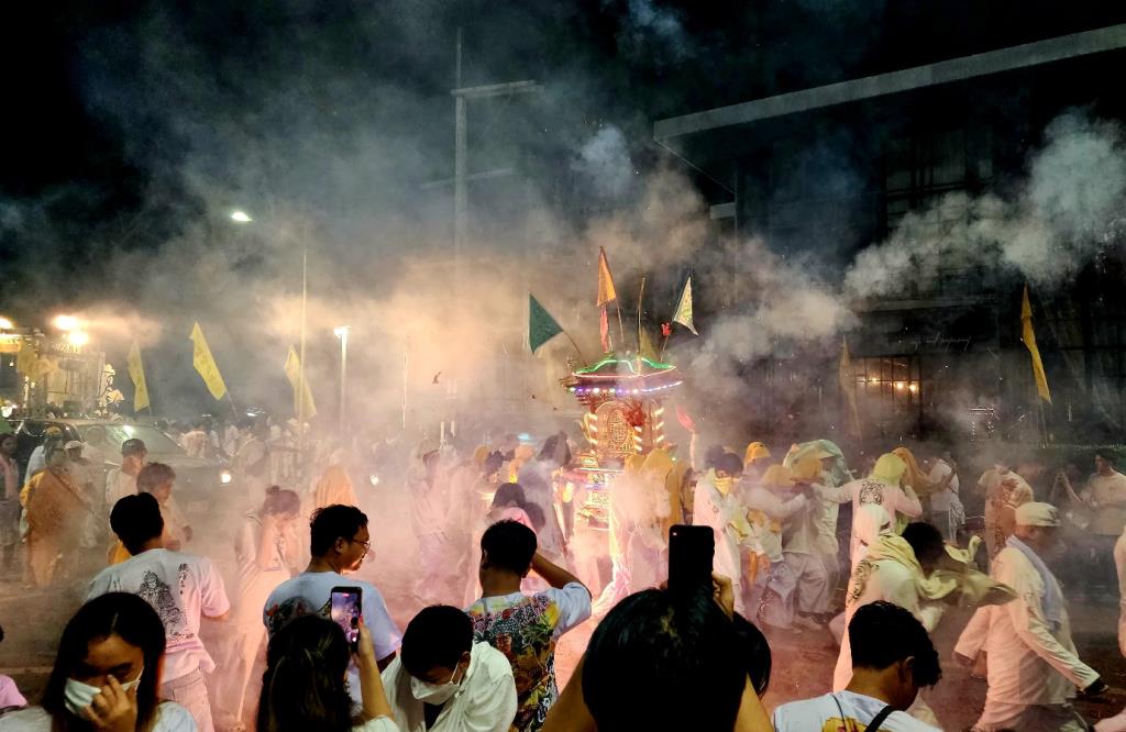 พิธีแห่พระกลางคืน ประเพณีถือศีลกินเจภูเก็ตปี 2569