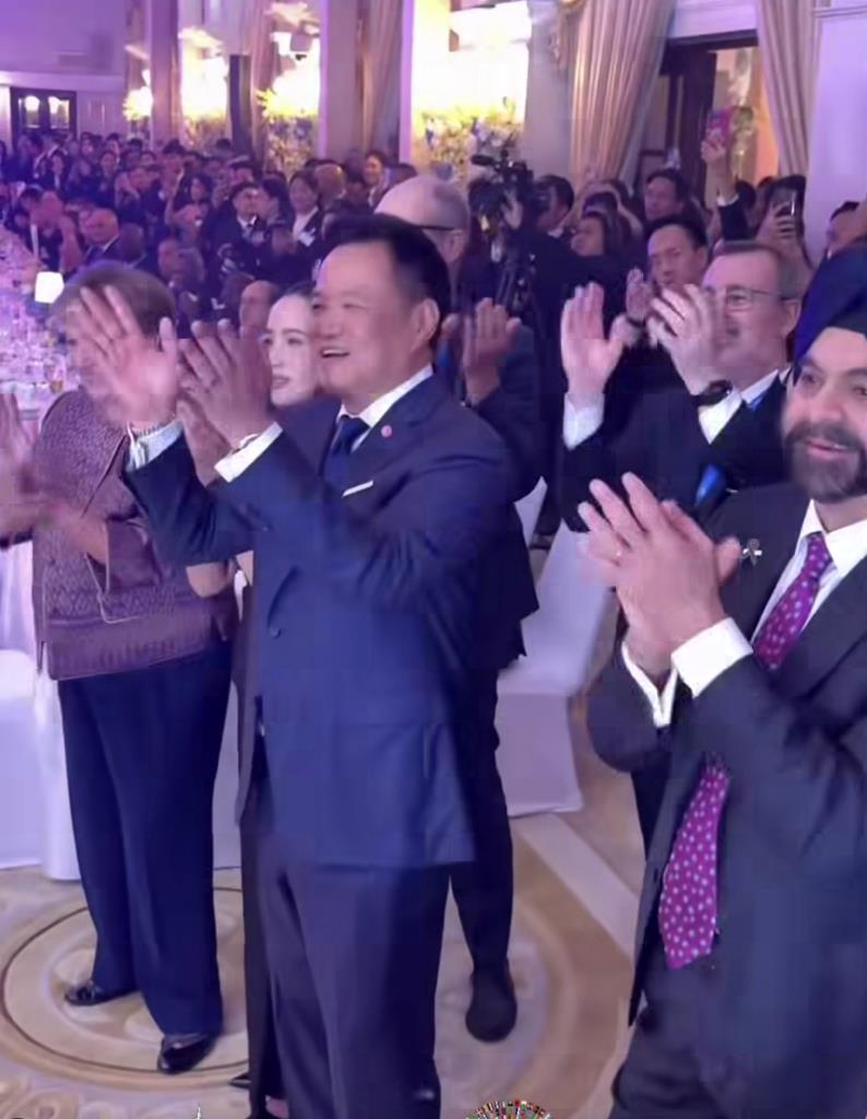 ขอบคุณภาพจากเพจ ไทยคู่ฟ้า