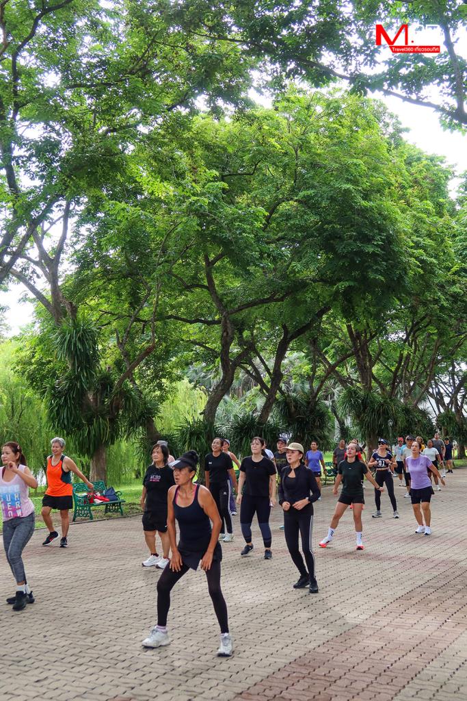 แอโรบิกรอบสายวันหยุด
