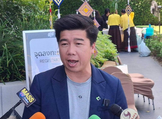 นายนิธิศ สุดเกษม ผู้จัดการอาวุโส ด้านการขายและการตลาด โครงการที่อยู่อาศัยของ CP LAND