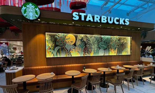 ร้านกาแฟสตาร์บัคส์แห่งหนึ่ง - ภาพ : VCG