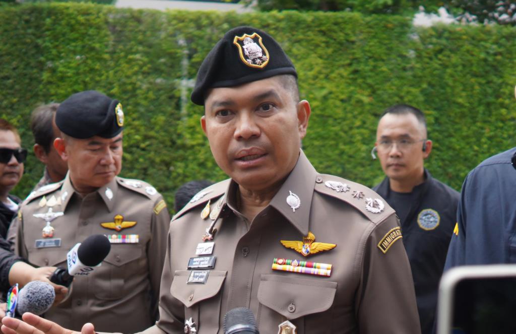 พล.ต.ท.นพศิลป์ พูลสวัสดิ์ ผบช.สตม.