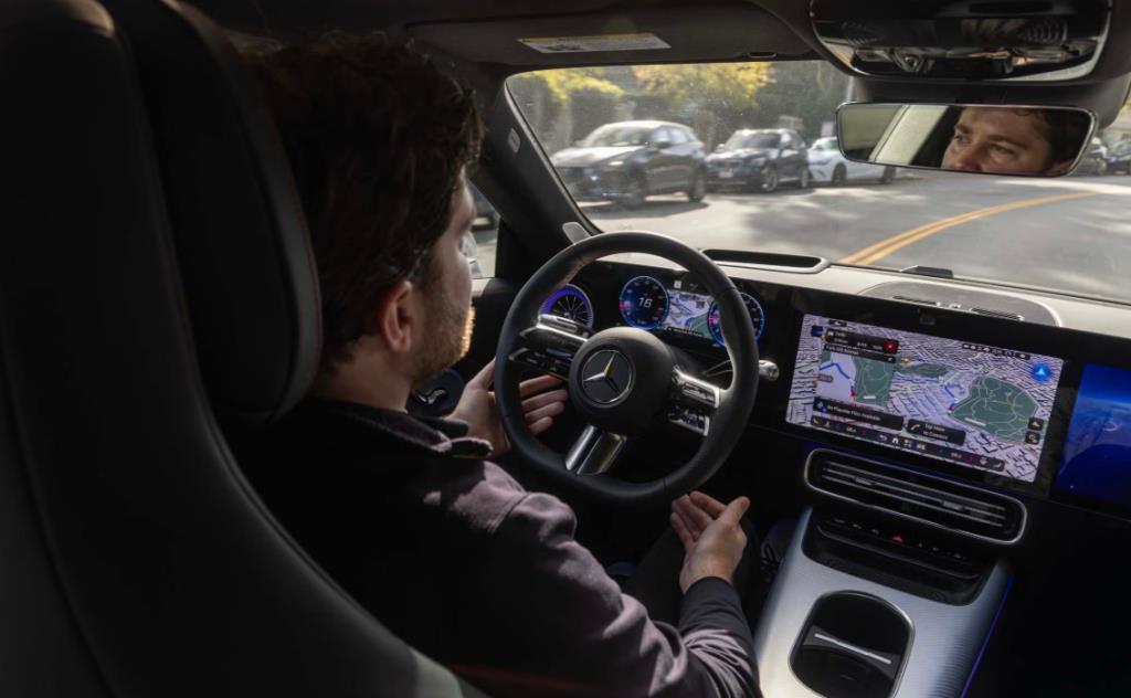 MB.DRIVE ASSIST PRO - Mercedes-Benz