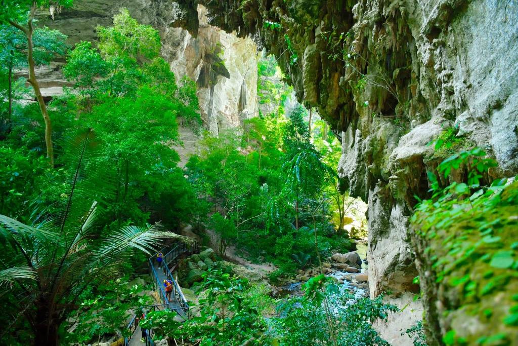 ภาพ: อุทยานแห่งชาติเฉลิมรัตนโกสินทร์
