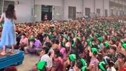 คนงานพม่าช็อก! โรงงานประกาศปิดกิจการ ทำกว่า 3 พันชีวิตเคว้ง หลังแบรนด์ดังถอนออร์เดอร์เซ่นรัฐประหาร