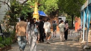 &ldquo;ทิดโชติ&rdquo; ทำพิษหรือทำปัง? อยุธยาคึกคัก นักท่องเที่ยวแห่เช็กอินวัดพุทไธศวรรย์ กุฏิอดีตเจ้าอาวาสกลายเป็นจุดถ่ายรูป